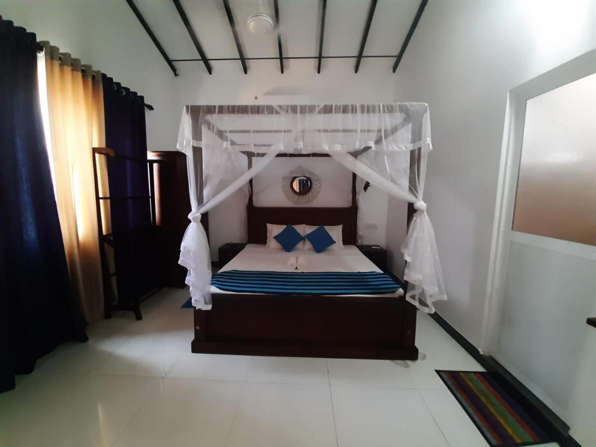 Ashen'S Beach House Boossa ภายนอก รูปภาพ
