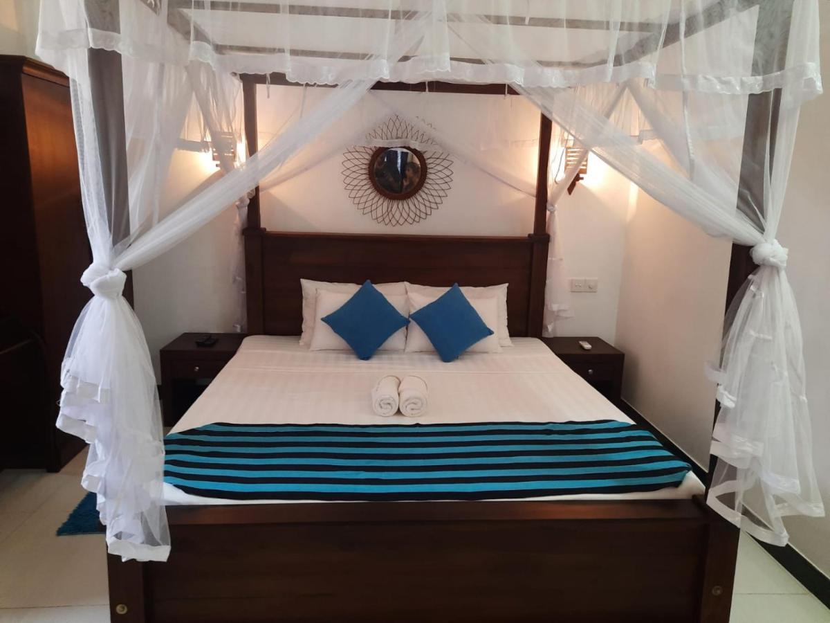 Ashen'S Beach House Boossa ภายนอก รูปภาพ